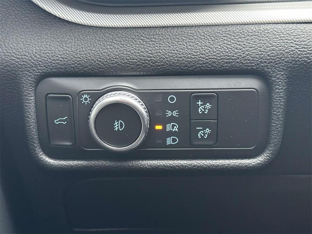 used 2021 Ford Explorer car, priced at $20,496