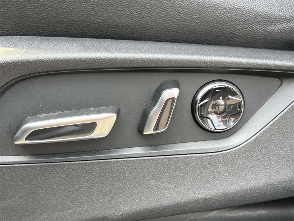 used 2024 Acura MDX car, priced at $46,421