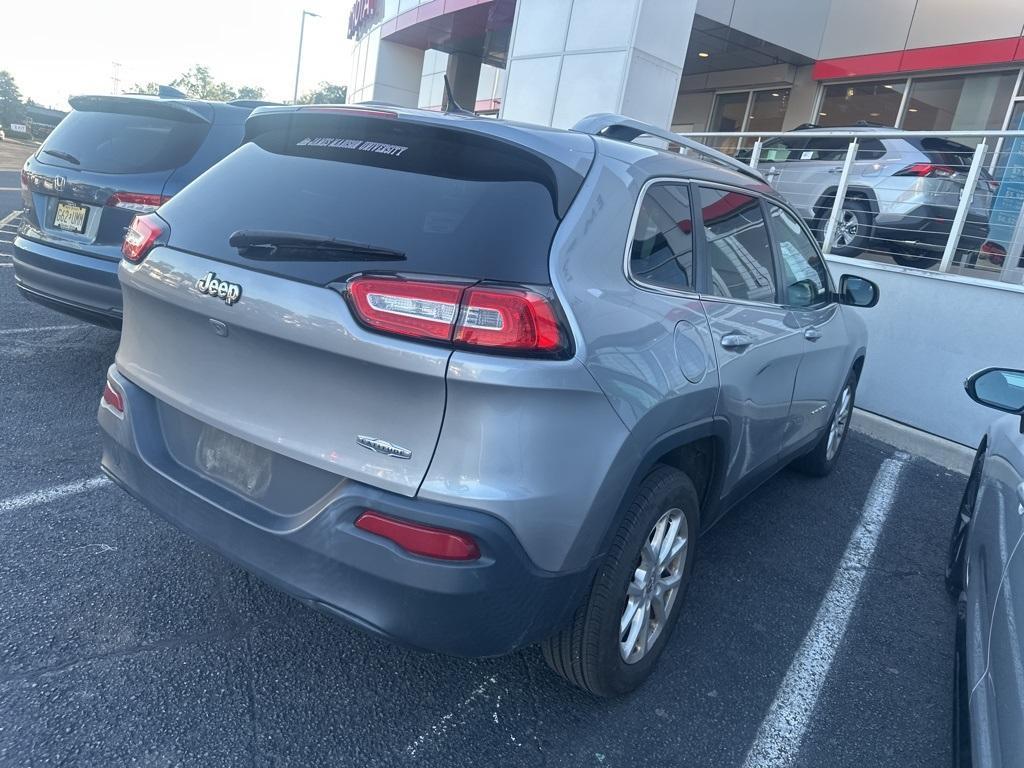 used 2016 Jeep Cherokee car, priced at $8,998