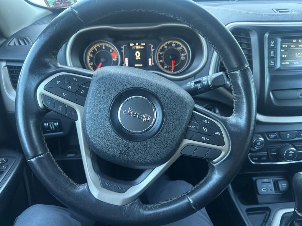 used 2016 Jeep Cherokee car, priced at $8,998