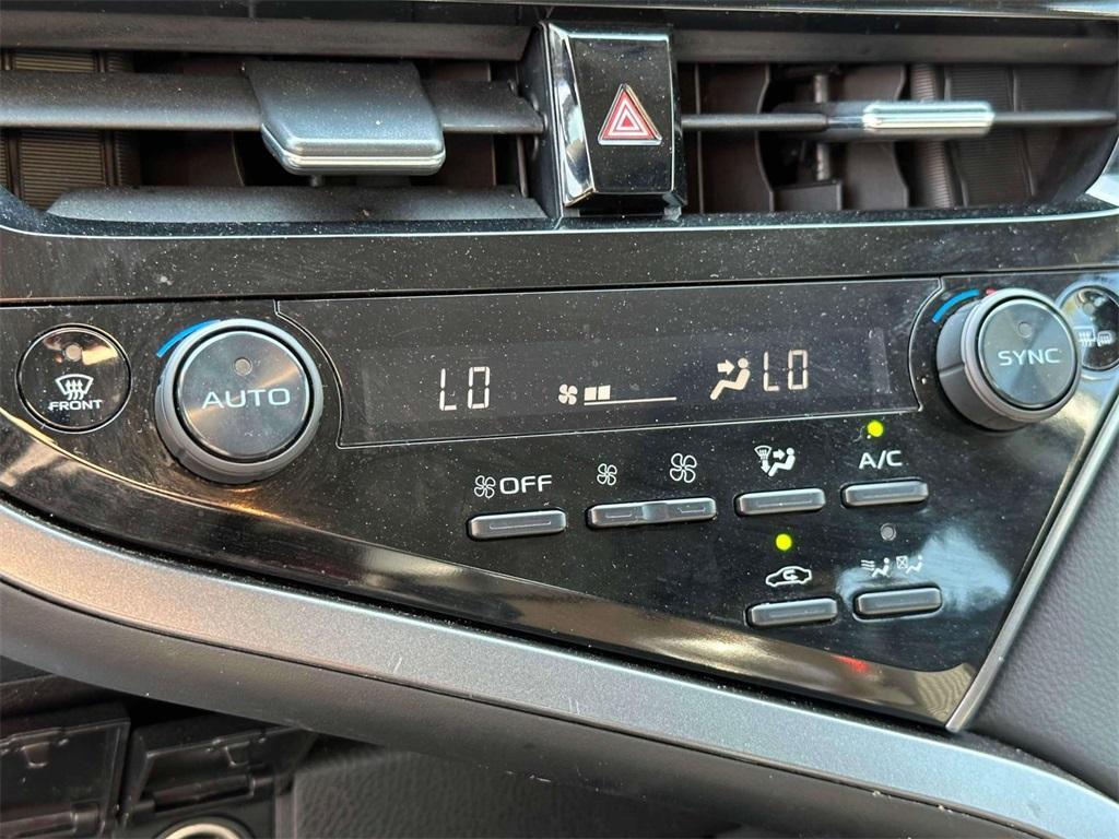 used 2022 Toyota Camry Hybrid car, priced at $28,664