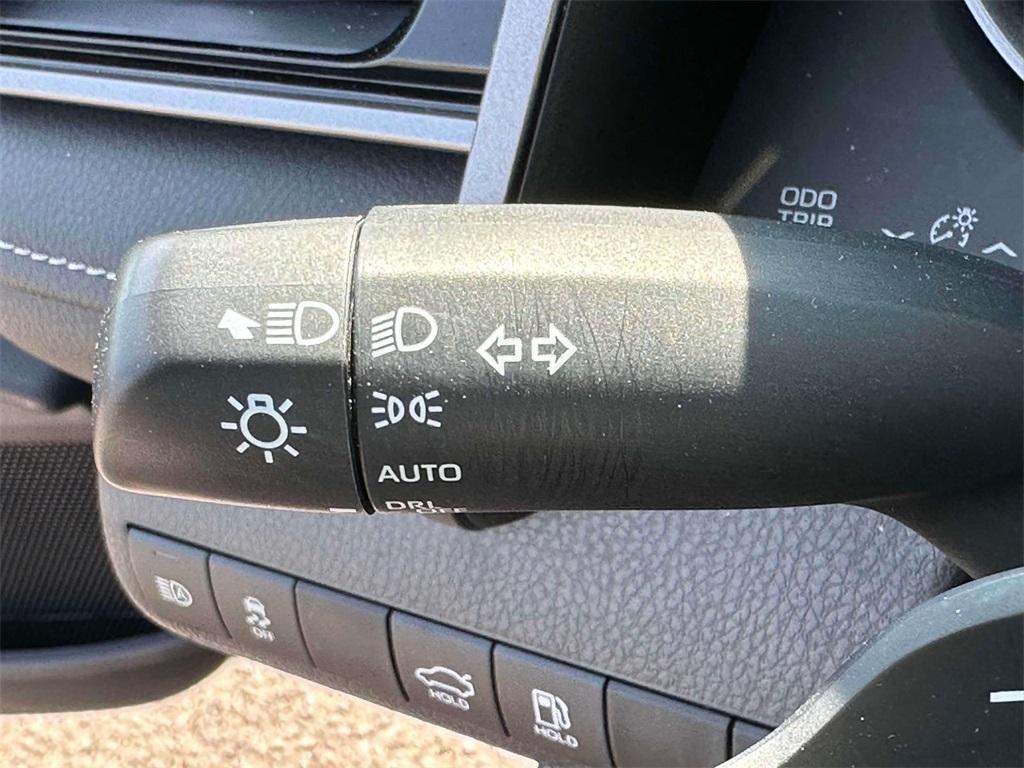 used 2022 Toyota Camry Hybrid car, priced at $28,664