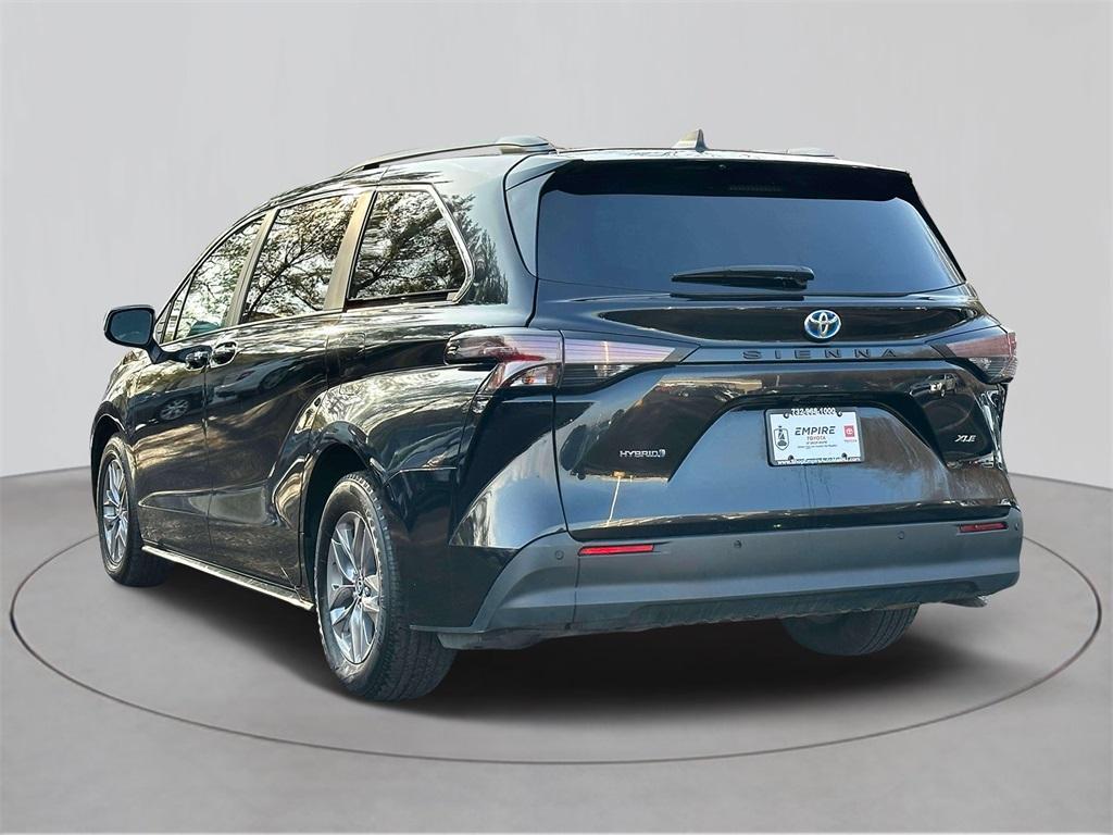 used 2023 Toyota Sienna car, priced at $40,385