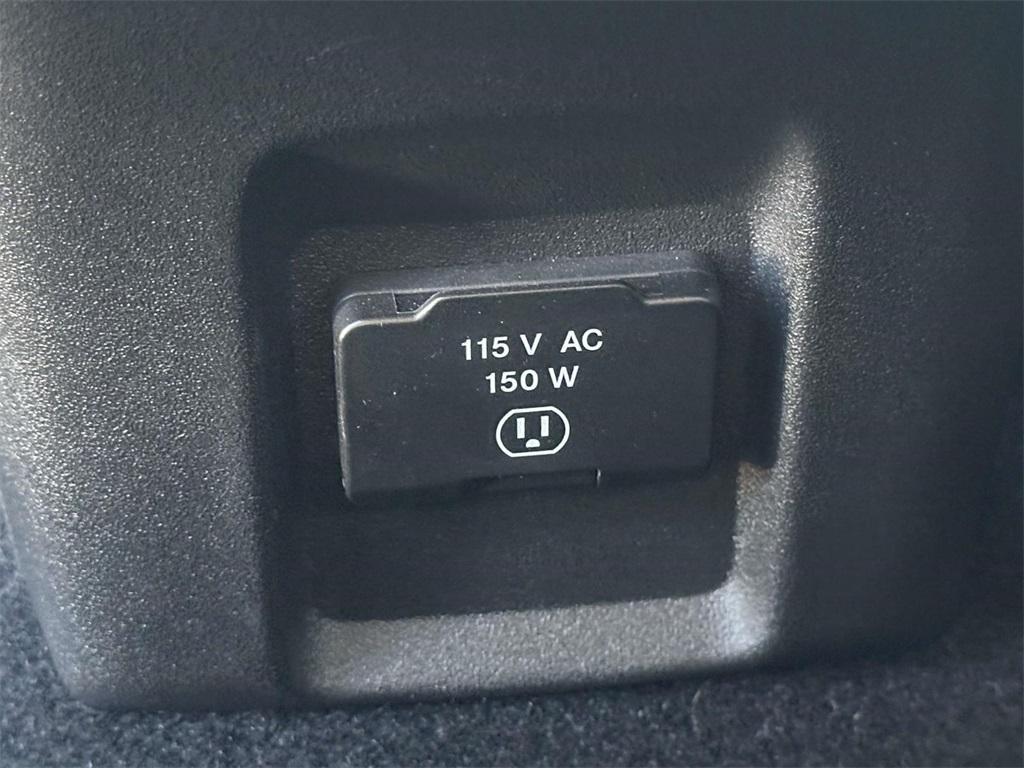 used 2017 Jeep Renegade car, priced at $15,159