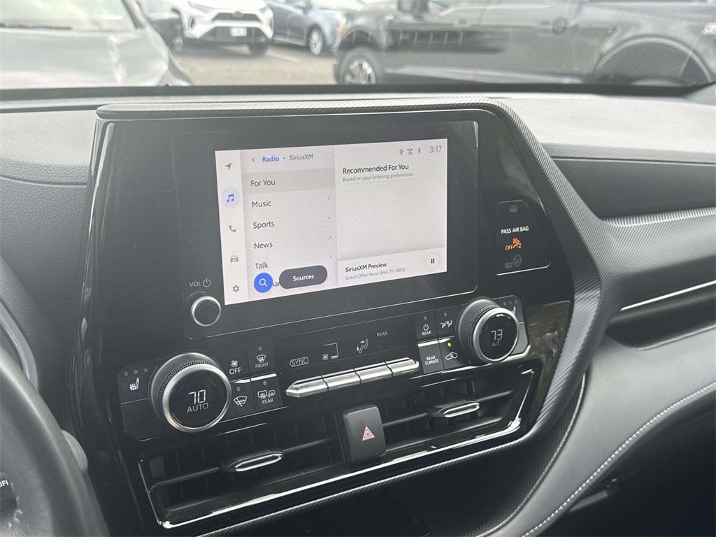 used 2024 Toyota Highlander car, priced at $42,239