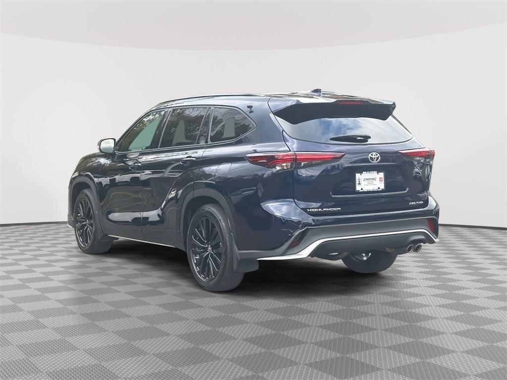 used 2024 Toyota Highlander car, priced at $42,239