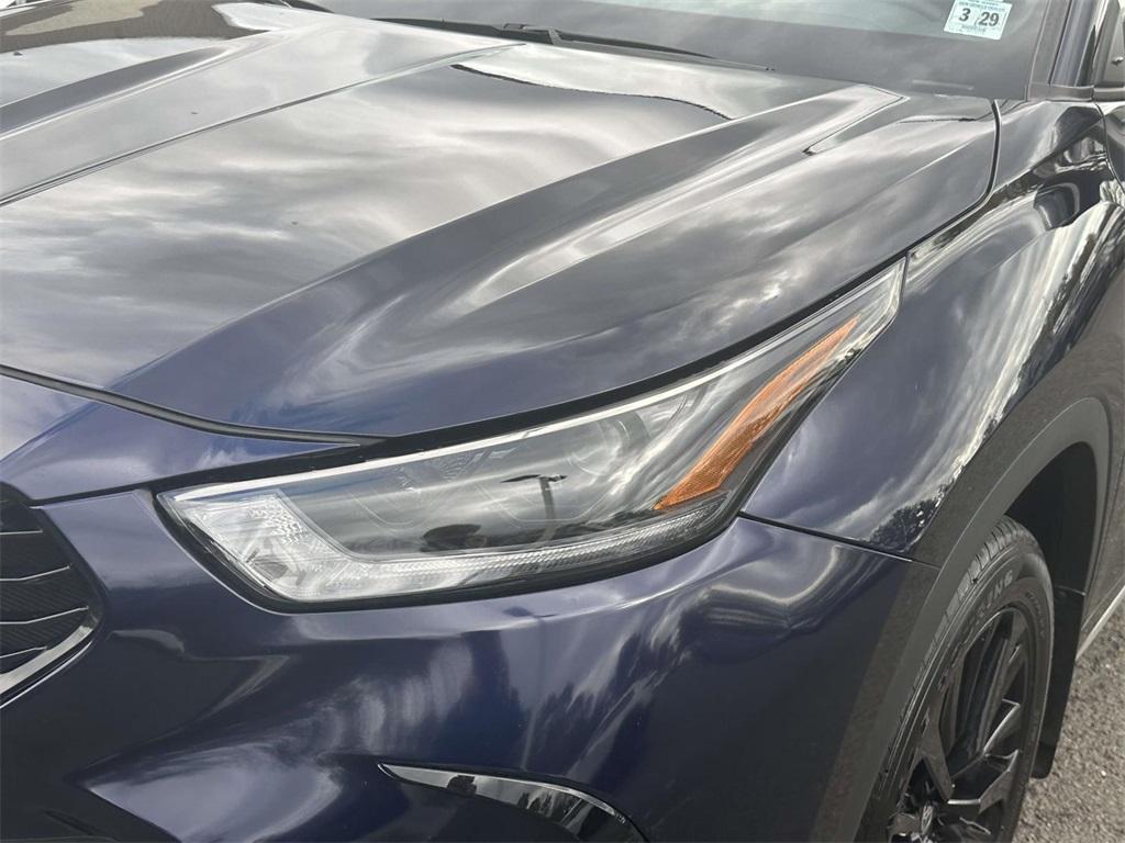 used 2024 Toyota Highlander car, priced at $42,239