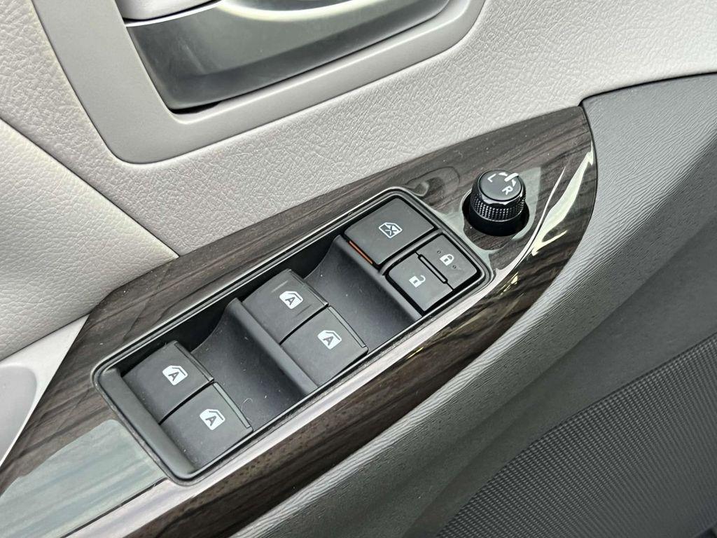 used 2016 Toyota Sienna car, priced at $14,532