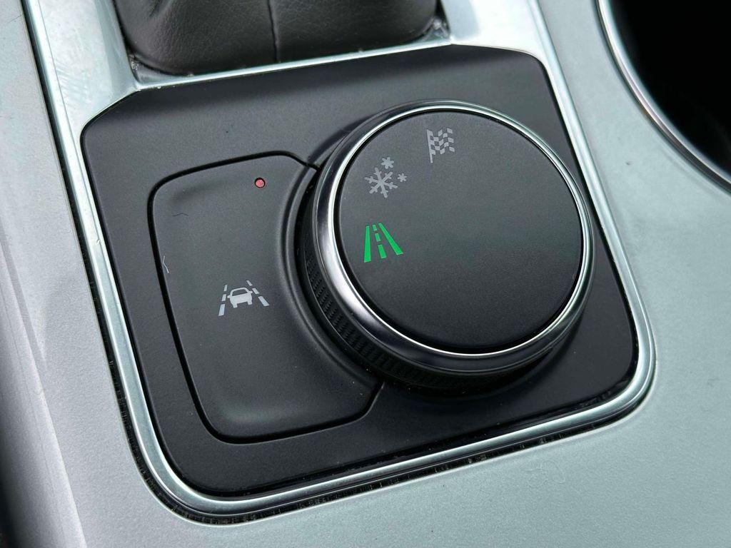 used 2024 Chevrolet Blazer car, priced at $29,300