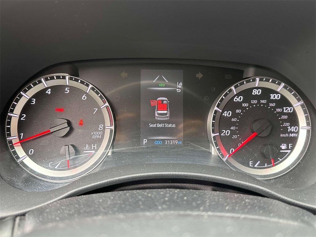 used 2022 Toyota Highlander car, priced at $32,199