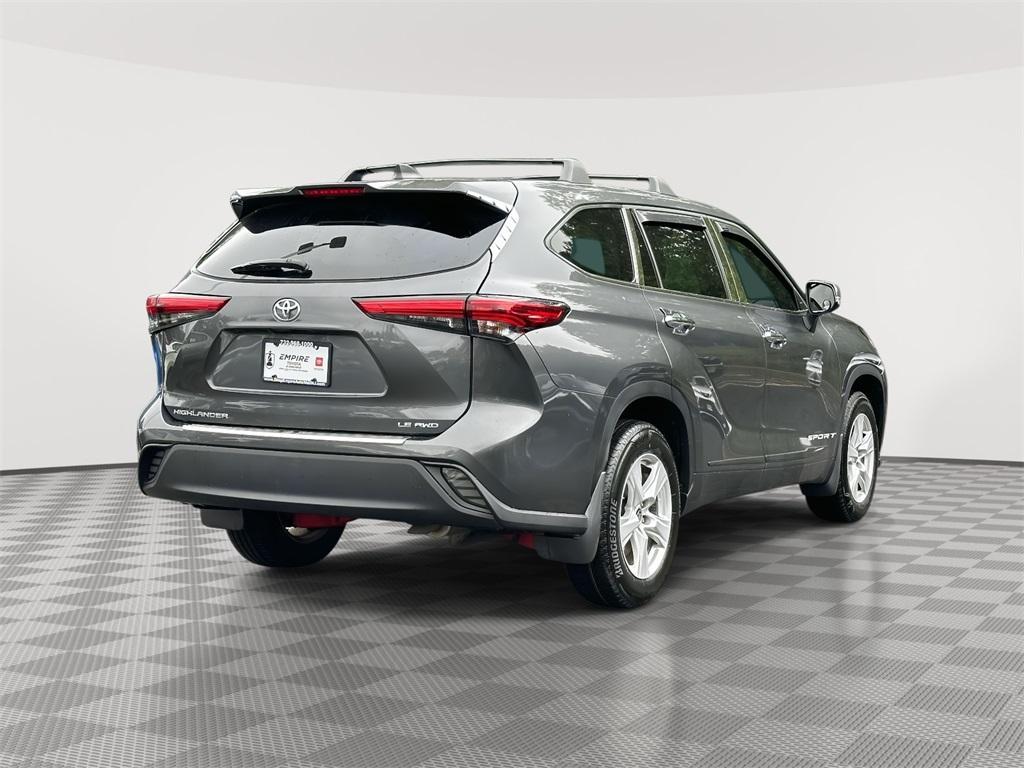 used 2022 Toyota Highlander car, priced at $32,199
