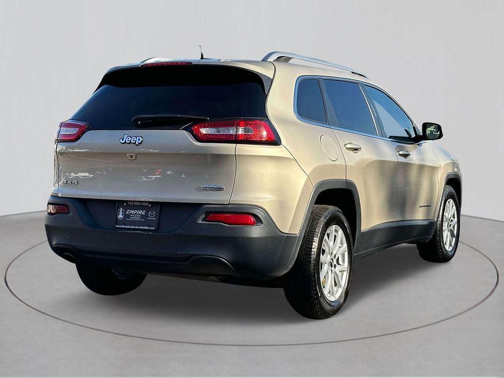 used 2015 Jeep Cherokee car, priced at $7,998