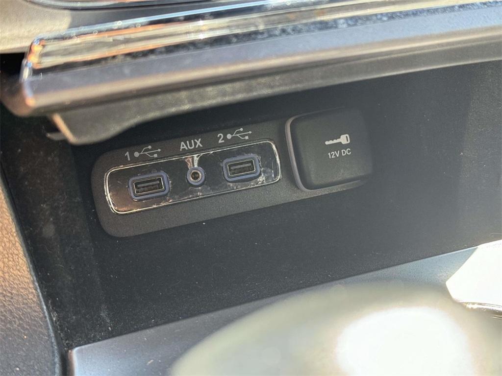 used 2018 Jeep Grand Cherokee car, priced at $16,999