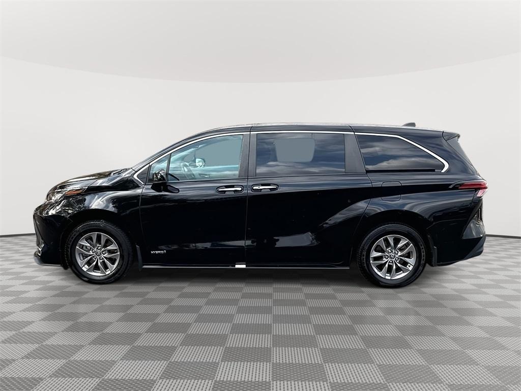 used 2021 Toyota Sienna car, priced at $28,516