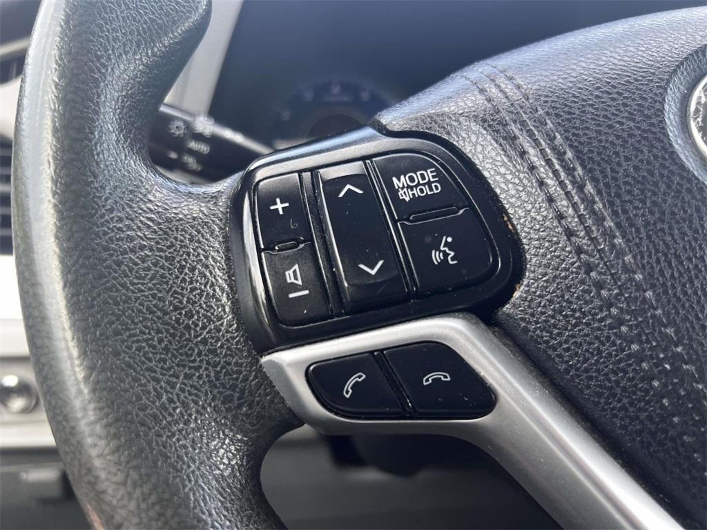 used 2020 Toyota Sienna car, priced at $21,307