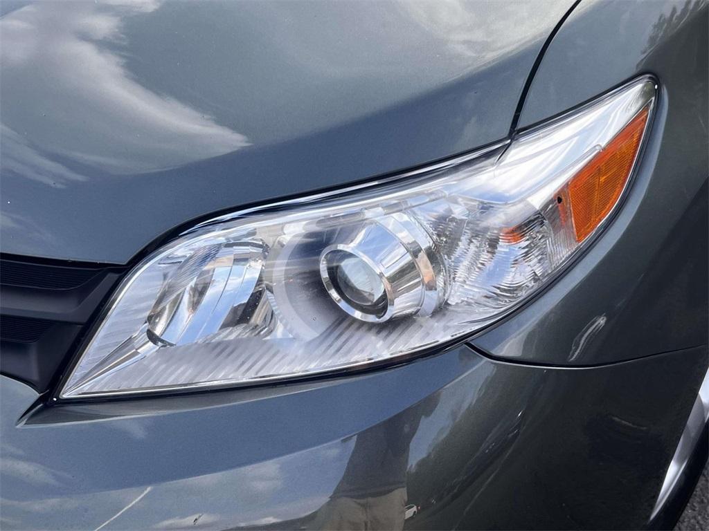 used 2020 Toyota Sienna car, priced at $21,307