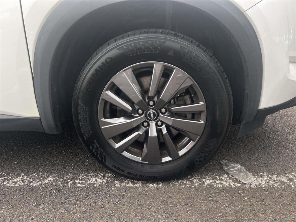 used 2022 Nissan Pathfinder car, priced at $24,995