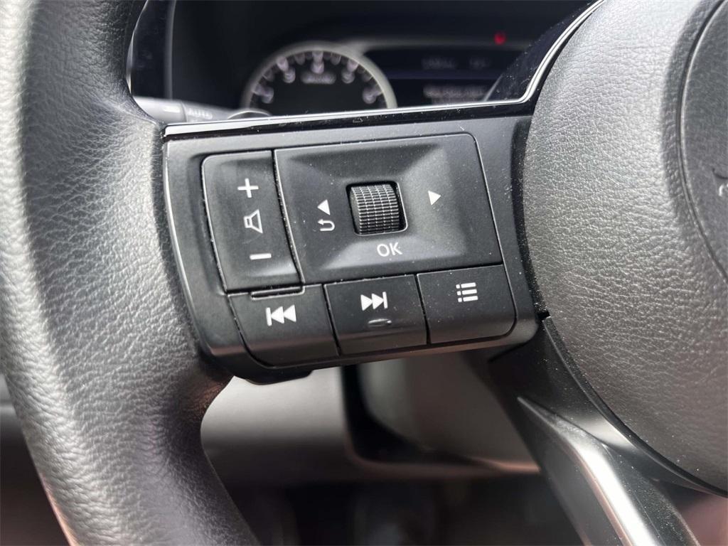 used 2022 Nissan Pathfinder car, priced at $24,995