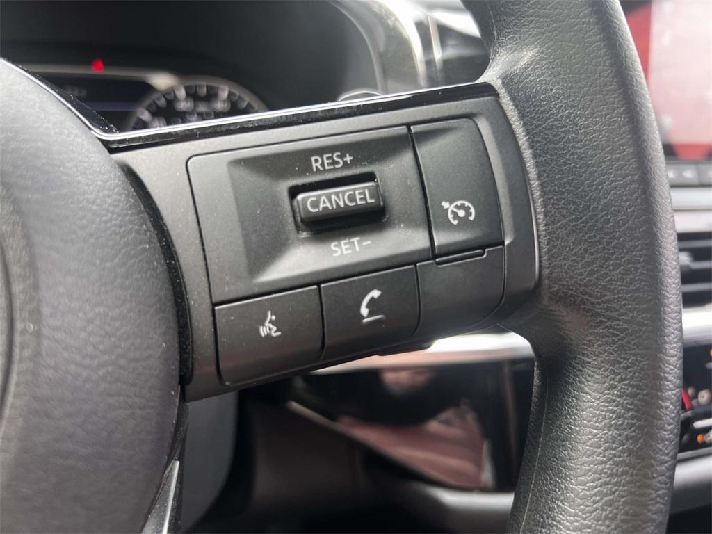 used 2022 Nissan Pathfinder car, priced at $24,995