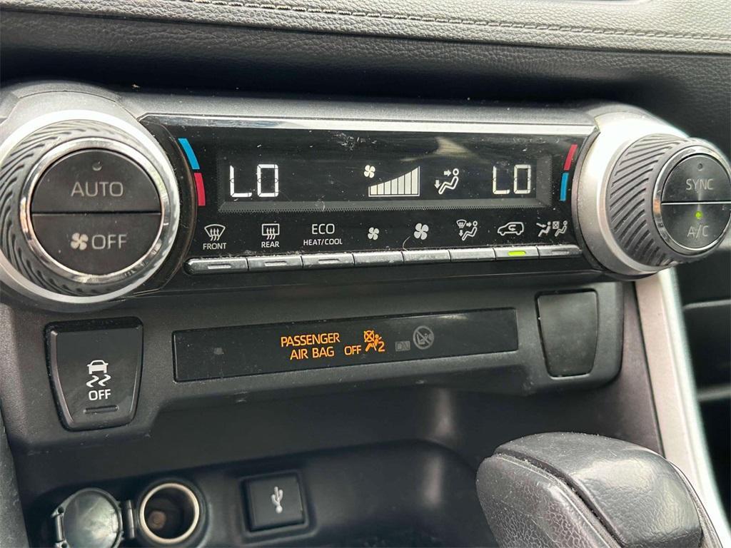 used 2020 Toyota RAV4 Hybrid car, priced at $29,324