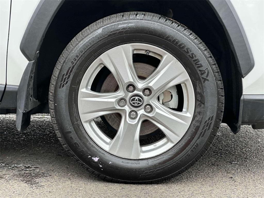 used 2020 Toyota RAV4 Hybrid car, priced at $29,324