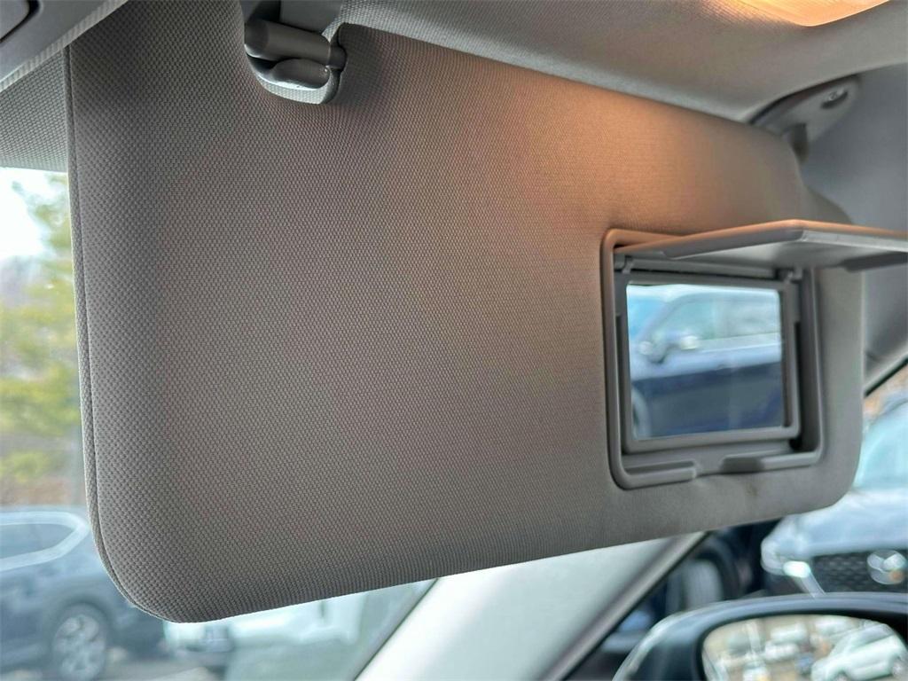 used 2024 Toyota Highlander car, priced at $35,975