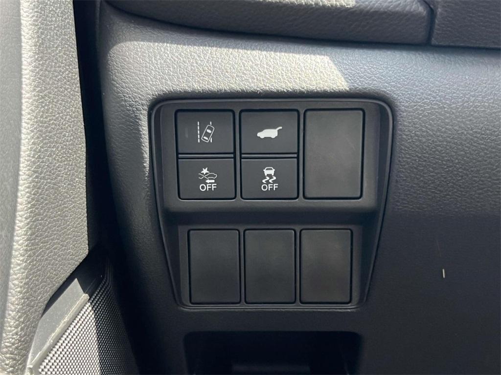 used 2021 Honda CR-V car, priced at $27,650