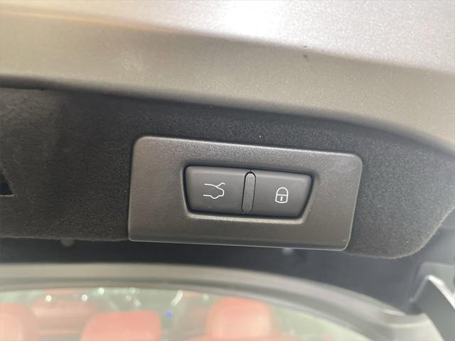 used 2022 Maserati Ghibli car, priced at $43,991