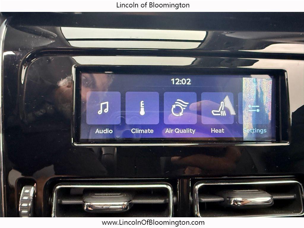 new 2025 Lincoln Aviator car, priced at $63,718