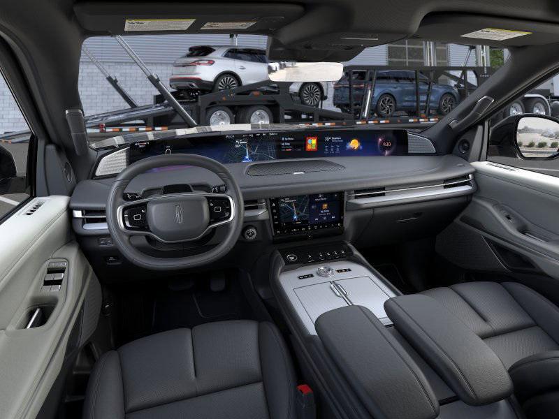 new 2025 Lincoln Navigator car, priced at $110,255