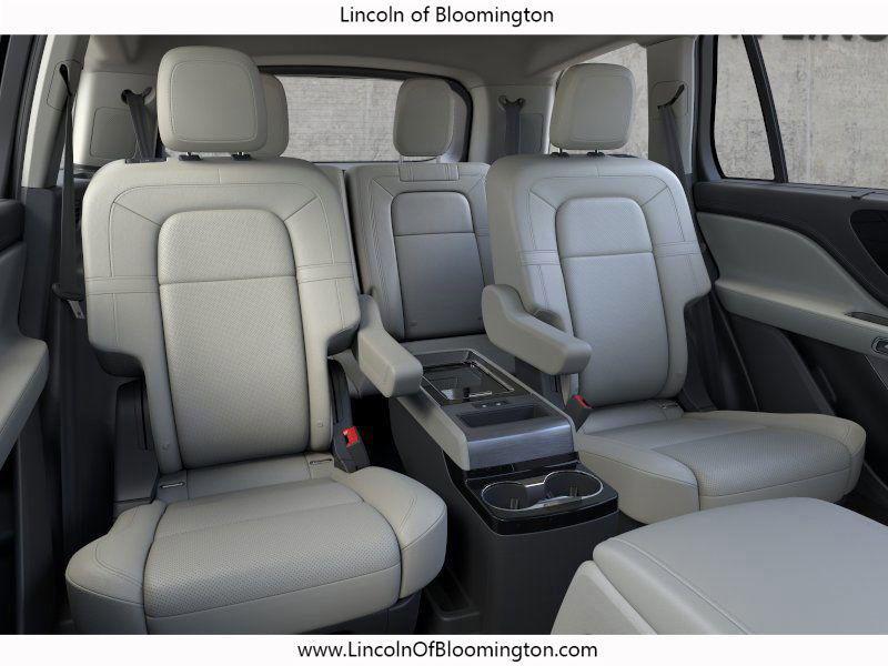 new 2025 Lincoln Aviator car, priced at $72,492