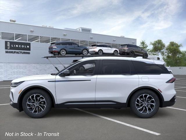 new 2025 Lincoln Nautilus car, priced at $63,570