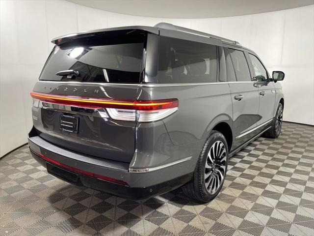 used 2022 Lincoln Navigator car, priced at $58,791