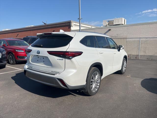 used 2023 Toyota Highlander Hybrid car, priced at $52,999