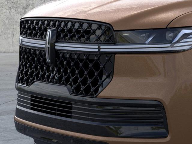 new 2025 Lincoln Navigator car, priced at $132,925