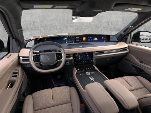 new 2025 Lincoln Navigator car, priced at $132,925