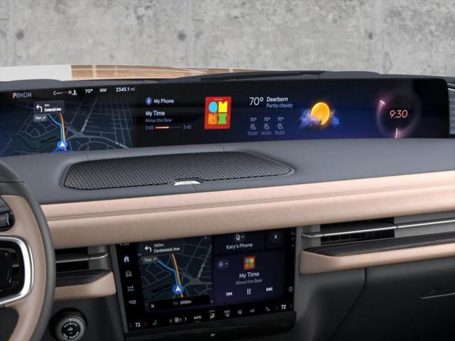 new 2025 Lincoln Navigator car, priced at $132,925