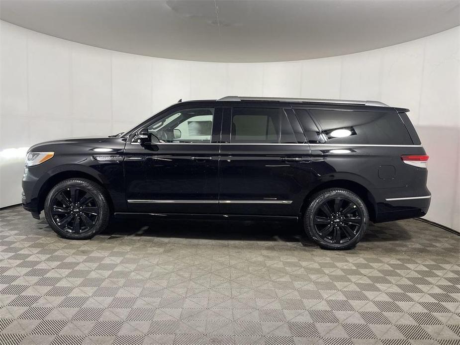 new 2024 Lincoln Navigator car, priced at $98,915