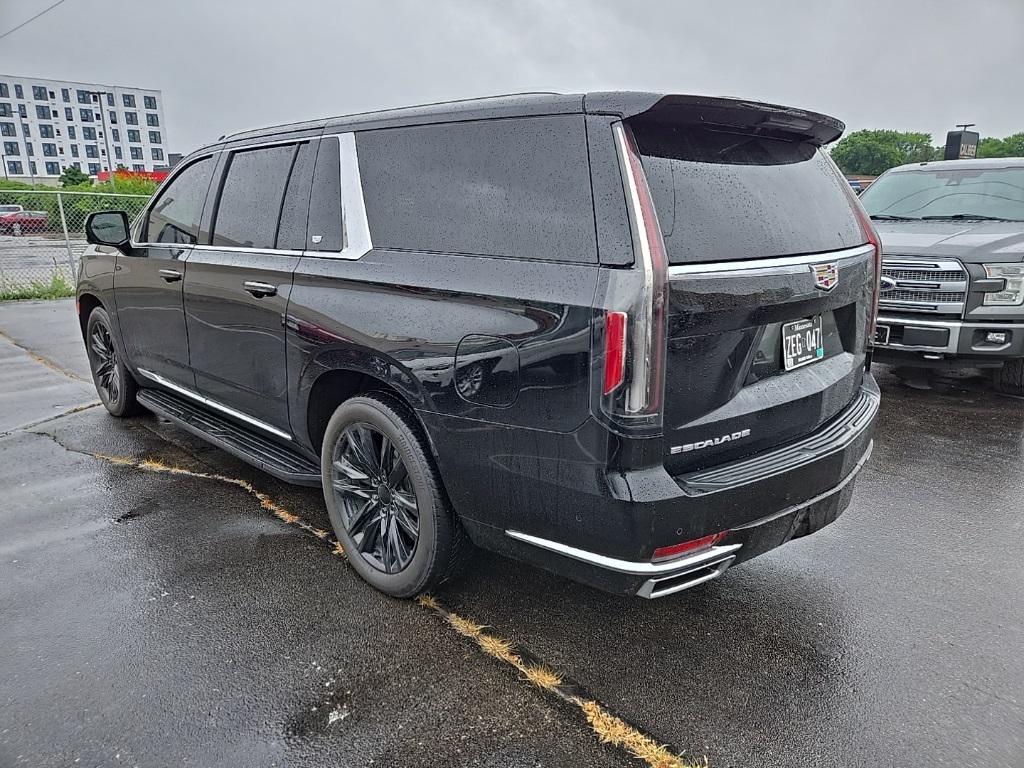used 2023 Cadillac Escalade ESV car, priced at $71,991