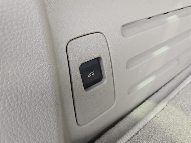 used 2013 Lincoln MKX car, priced at $12,991
