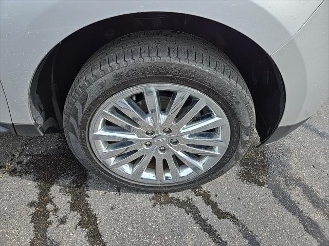 used 2013 Lincoln MKX car, priced at $12,991