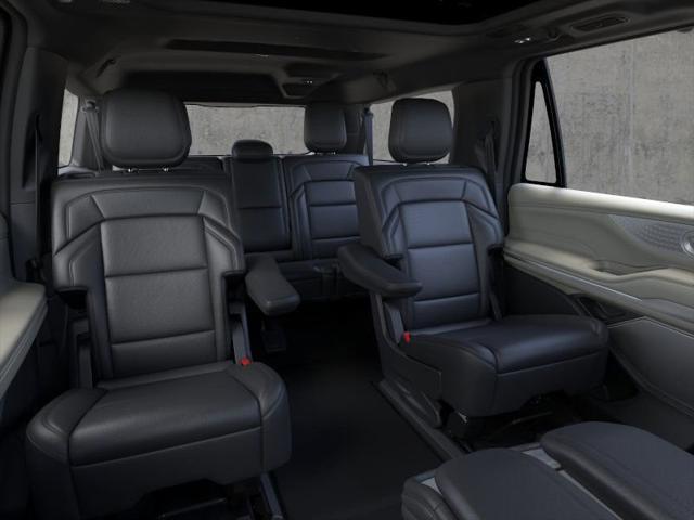 new 2025 Lincoln Navigator car, priced at $108,795