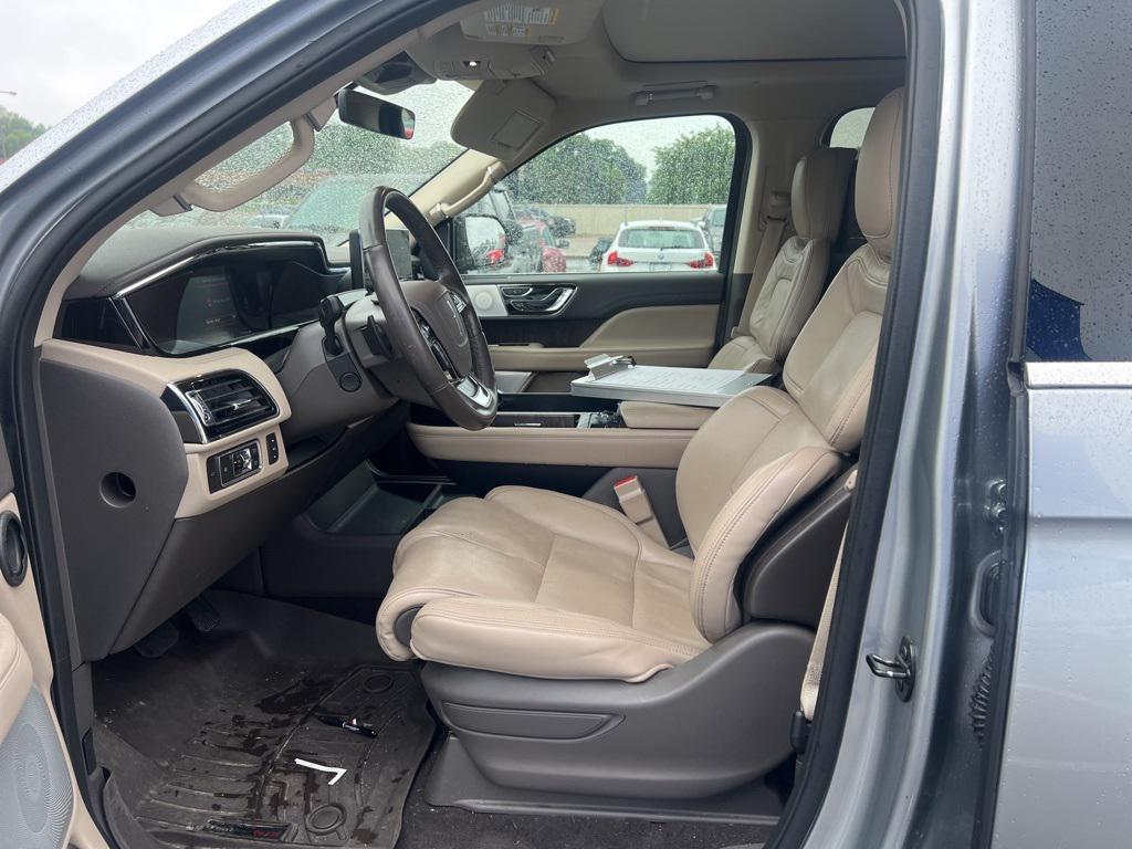 used 2022 Lincoln Navigator car, priced at $48,208