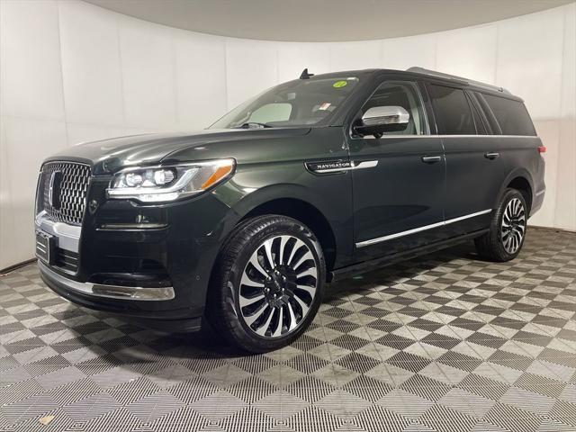 used 2024 Lincoln Navigator car, priced at $89,991