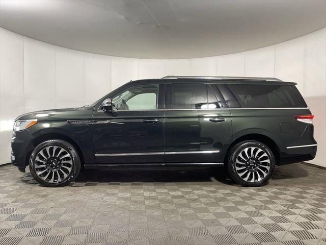 used 2024 Lincoln Navigator car, priced at $89,991