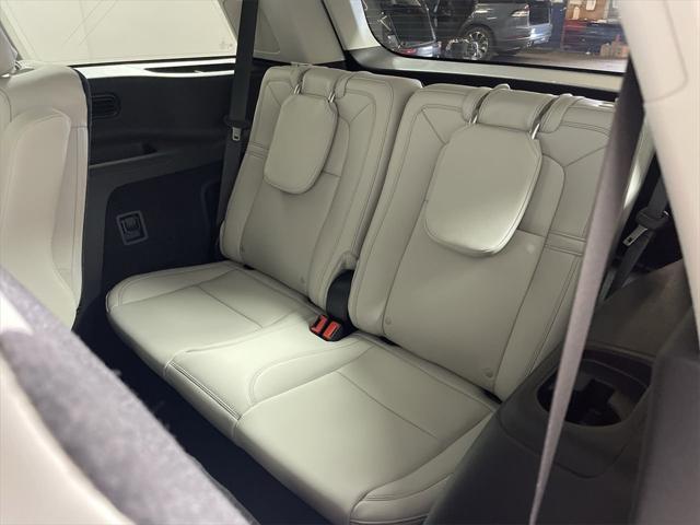 used 2025 Lincoln Aviator car, priced at $69,991