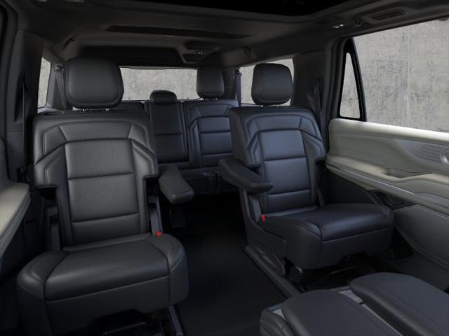 new 2025 Lincoln Navigator car, priced at $110,255