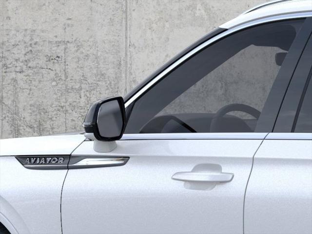 new 2025 Lincoln Aviator car, priced at $89,125