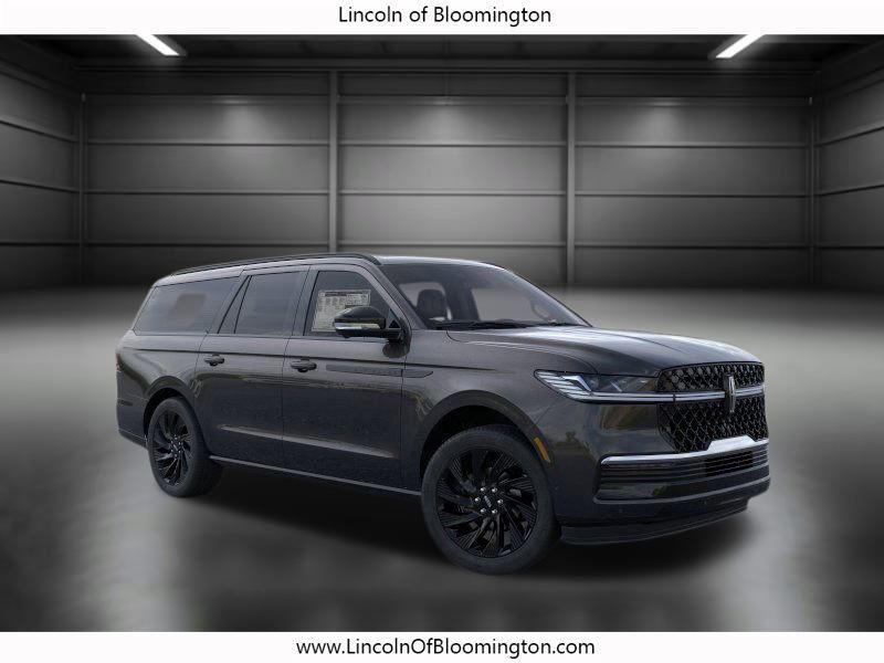new 2025 Lincoln Navigator car, priced at $107,315