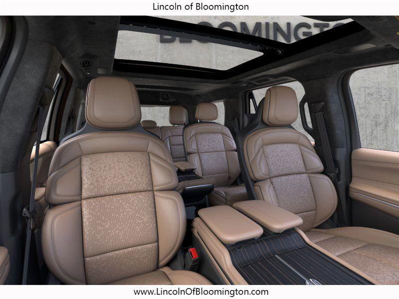 new 2025 Lincoln Navigator car, priced at $120,835
